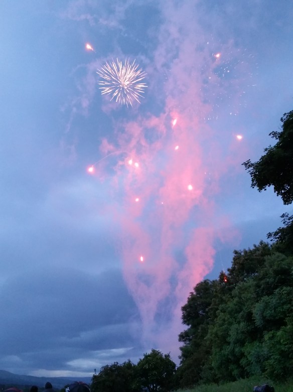 And off we go, the rain barely holding off - booms sound around the Guiseley Gap 